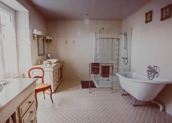 D'hotes Au Jardin De Bed & Breakfast La Bachellerie